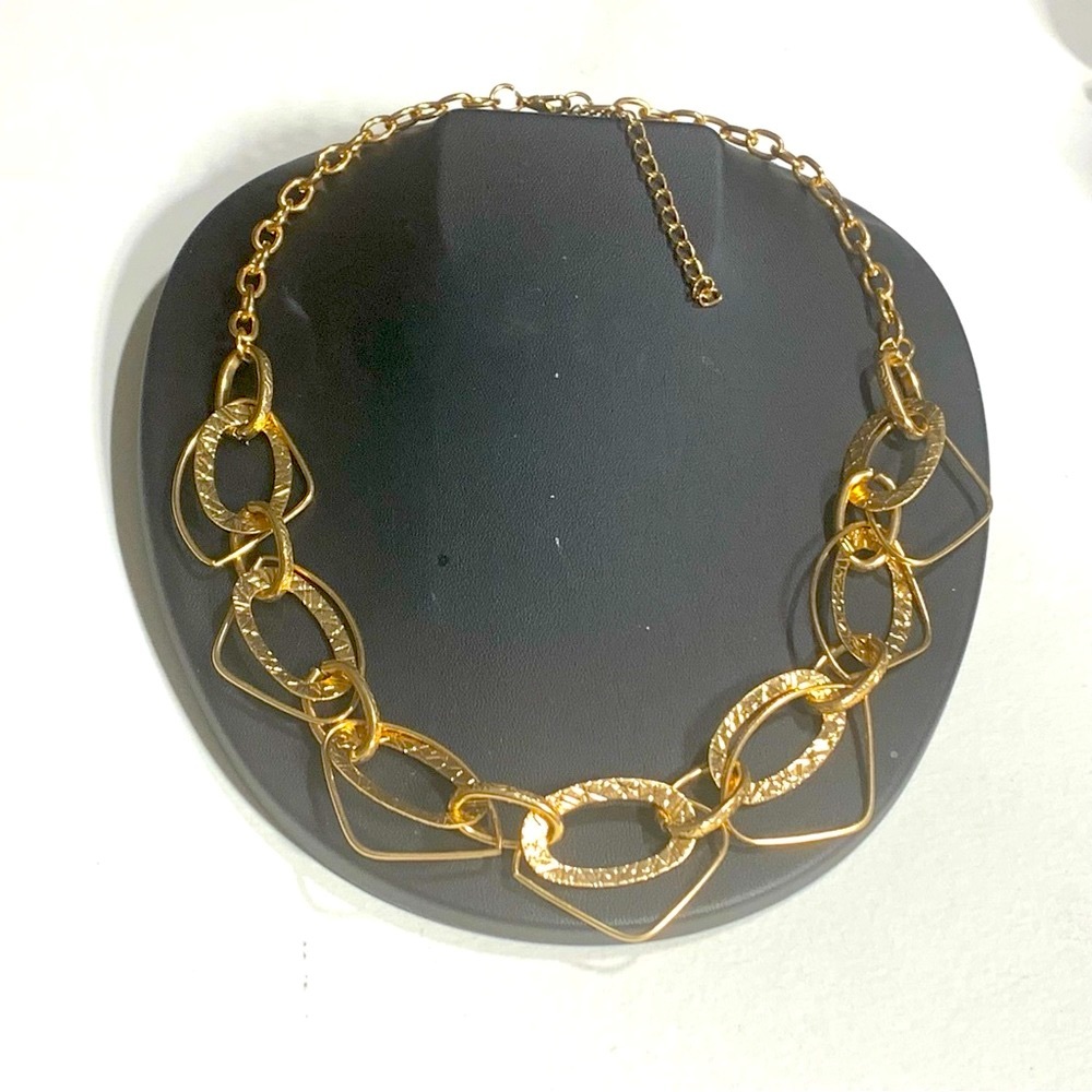 Chain Link Necklace Open Oval & Triangle Shape Textured Gold Tone Classy